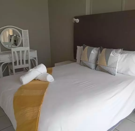 Point Village Hotel And Self Catering