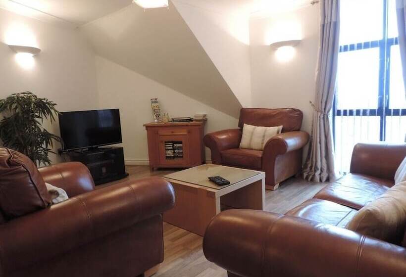 Sea Breeze Apartment