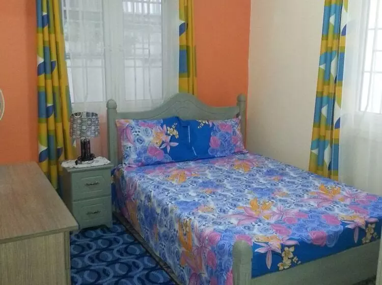 Sunset Beach Apartment