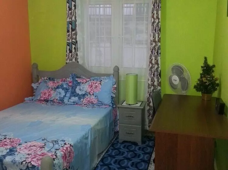 Sunset Beach Apartment