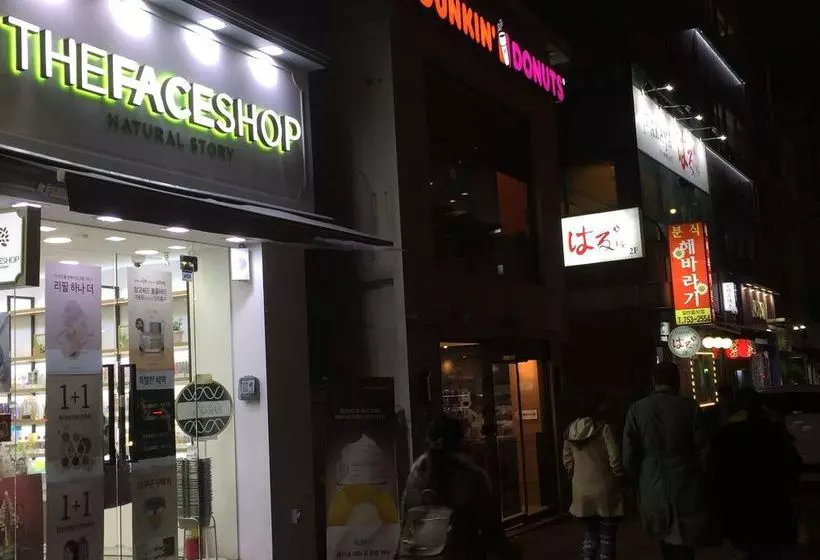 هاستل Backpackers In Jeju City Center