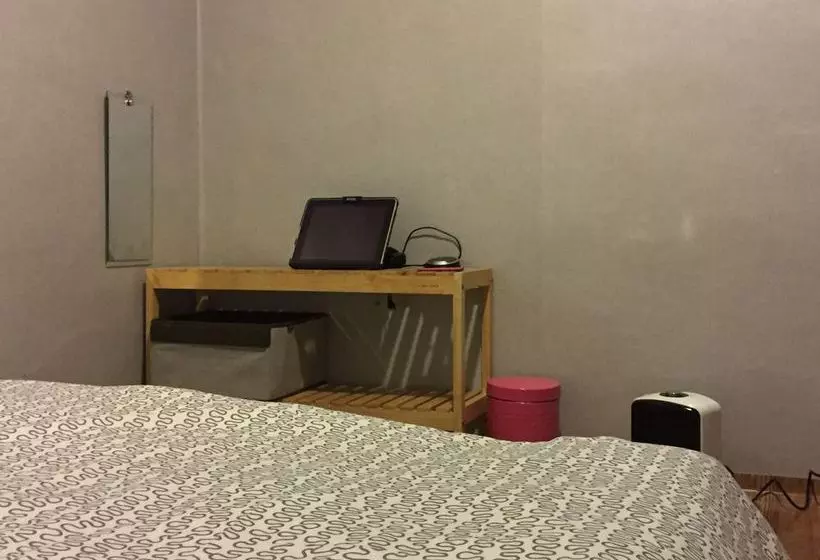 هاستل Backpackers In Jeju City Center
