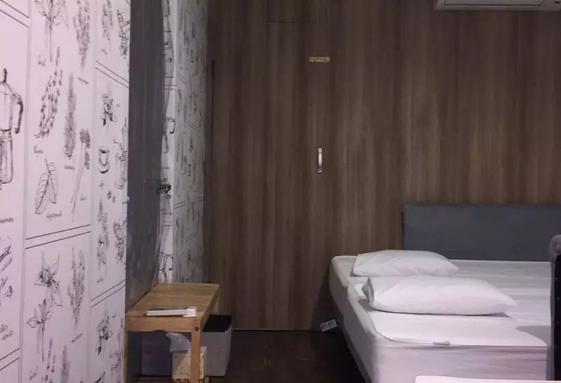 هاستل Backpackers In Jeju City Center