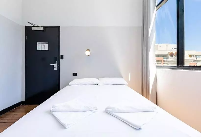 ユースホステル Bunk Brisbane