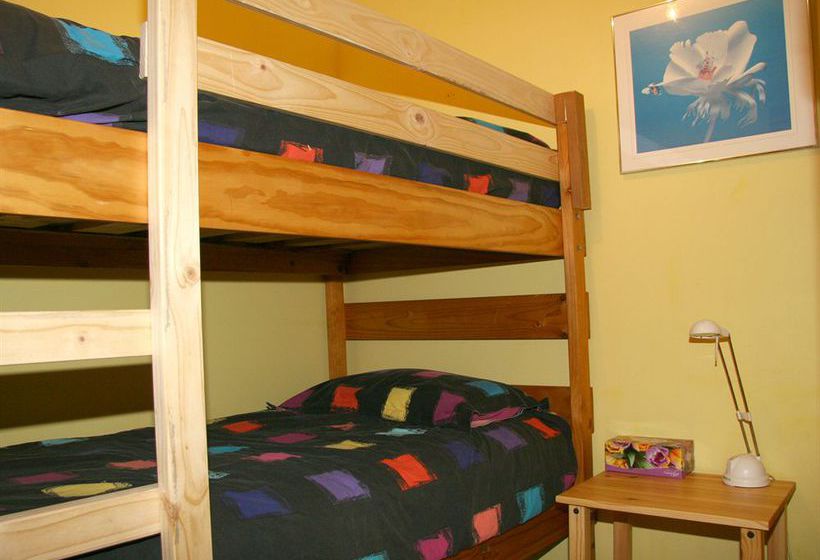 فندق صغير Oceanfront Backpackers