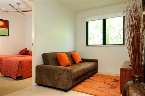 Cairns Beach Holiday Apartment