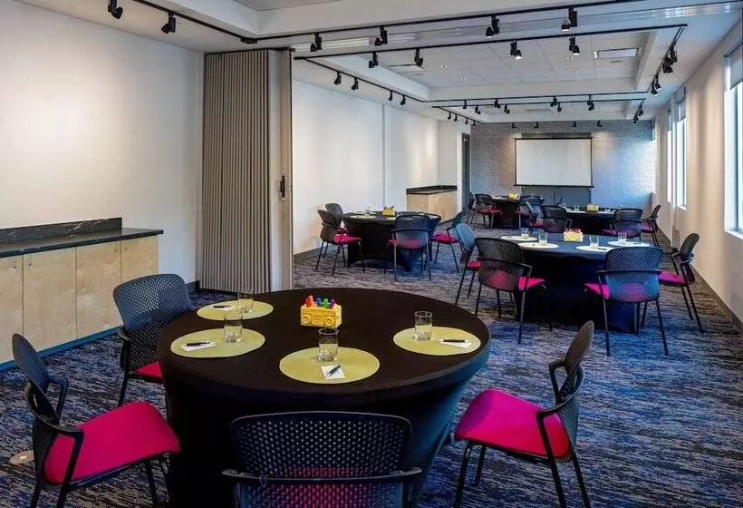 ホテル Aloft Santa Clara   San Jose North
