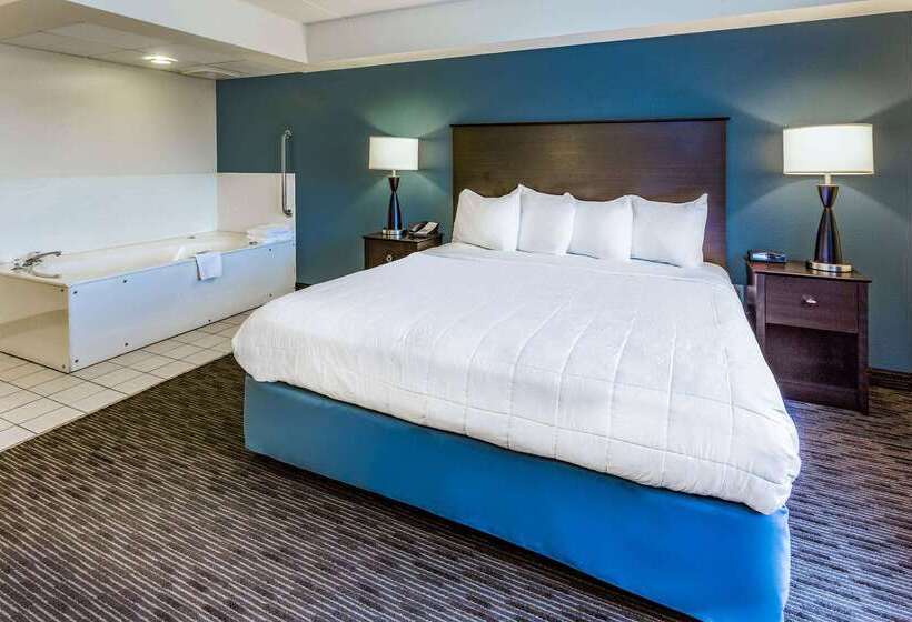 Americinn By Wyndham Hotel And Suites Long Lake