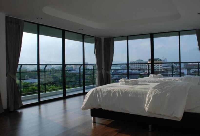 هتل De Poem Loft Boutique Residence