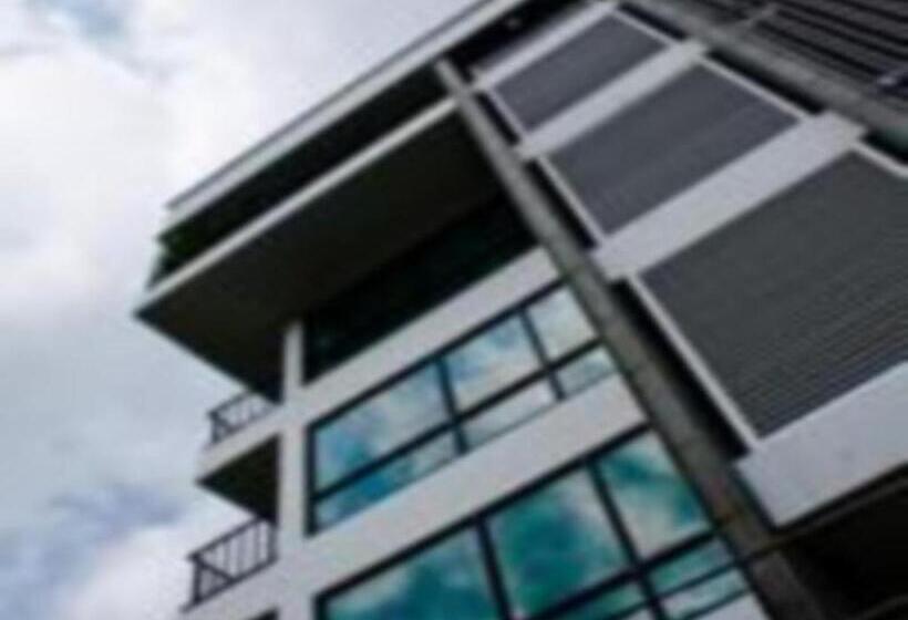 هتل De Poem Loft Boutique Residence