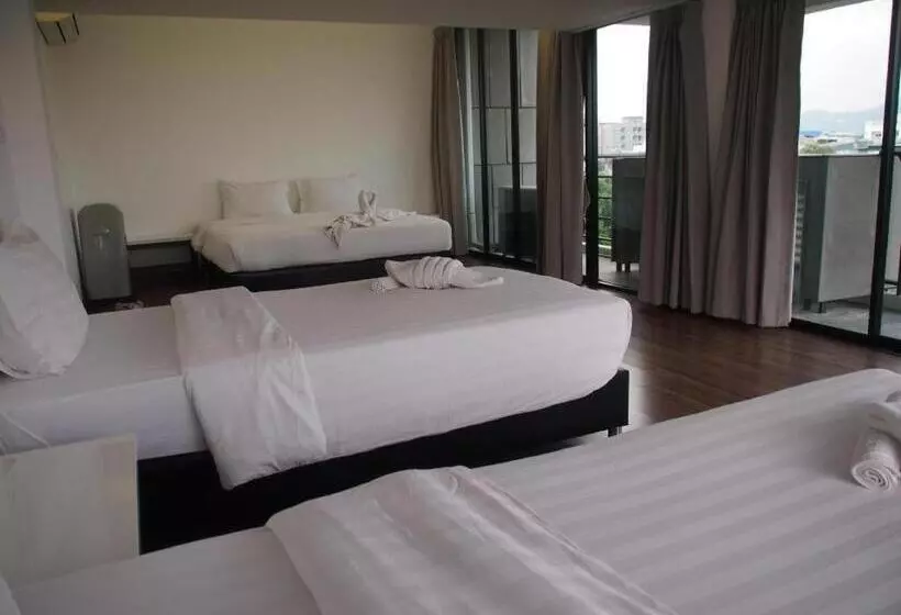هتل De Poem Loft Boutique Residence