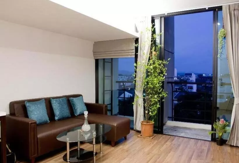 هتل De Poem Loft Boutique Residence