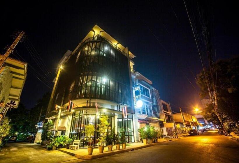 هتل De Poem Loft Boutique Residence