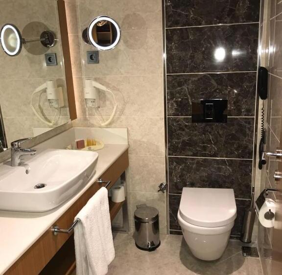 هتل Grand Turkuaz