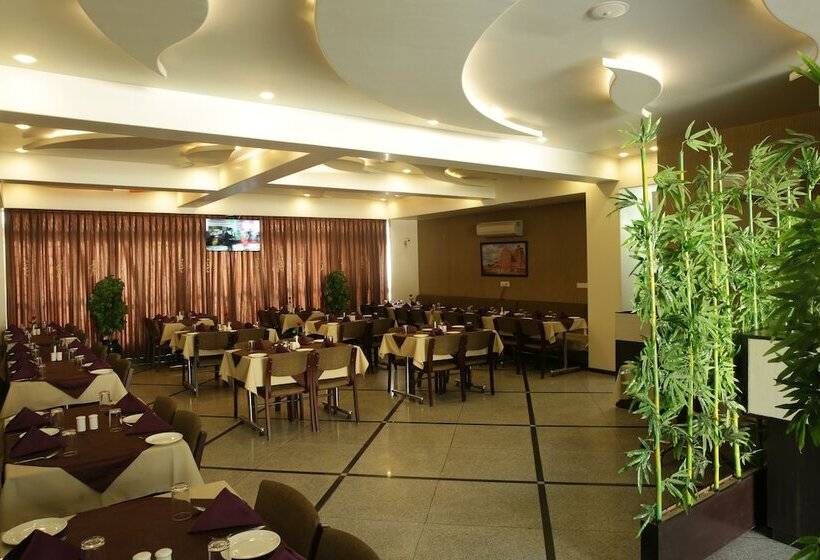 Hotel Harsh Paradise