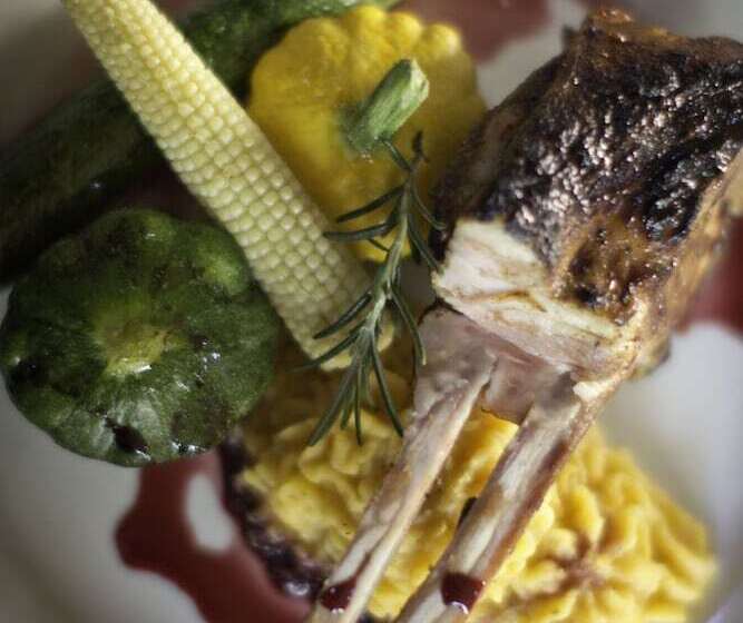 هتل Moditlo River Lodge