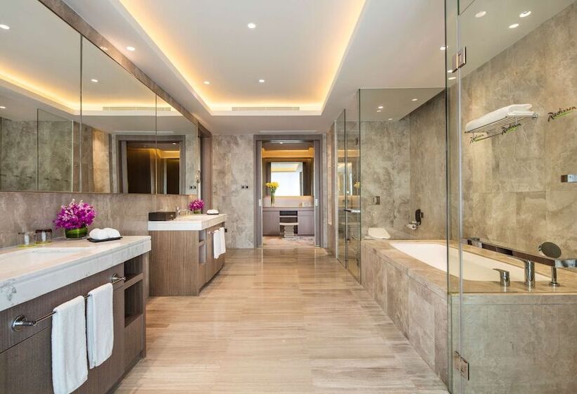 Otel Radisson Exhibition Center Shanghai