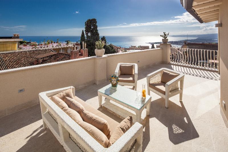 La Malandrina Apartments & Suites