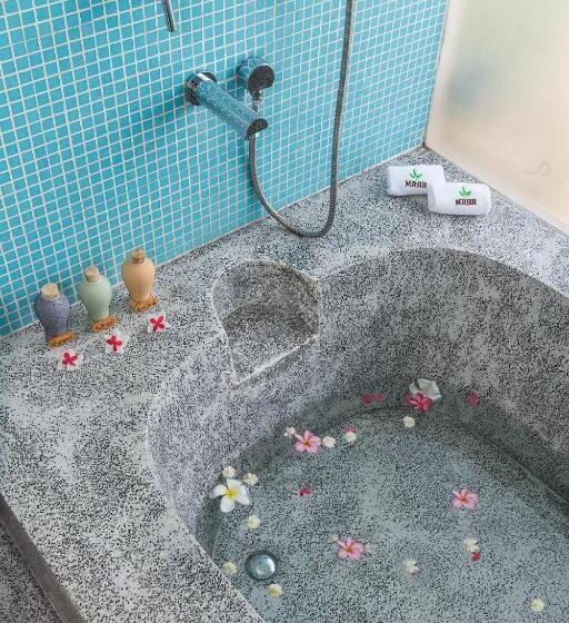 Mekong Riverside Boutique Resort & Spa