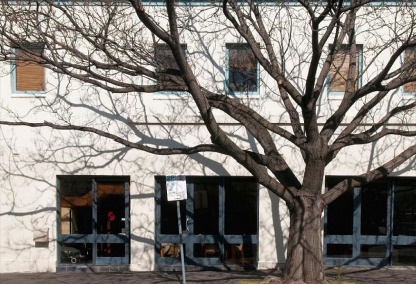 Пансион Lily Sands Inn