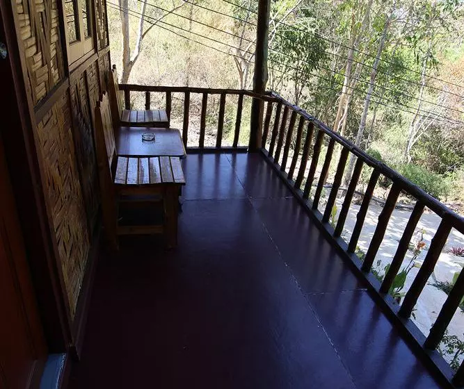 Phi Phi Jungle Hill Bungalow