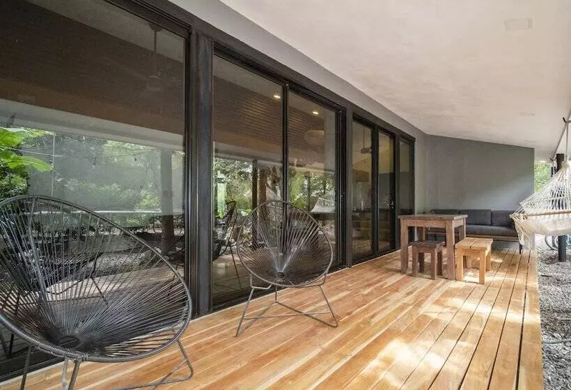 Lomakeskus Las Avellanas Villas