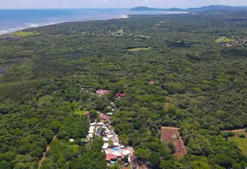 Lomakeskus Las Avellanas Villas