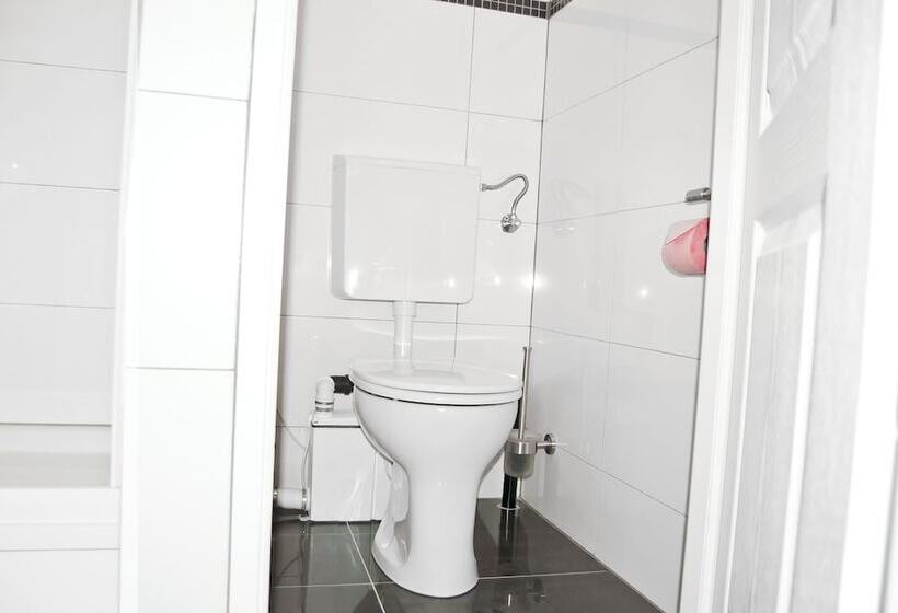 Royal Resort Apartments Westbahnhof