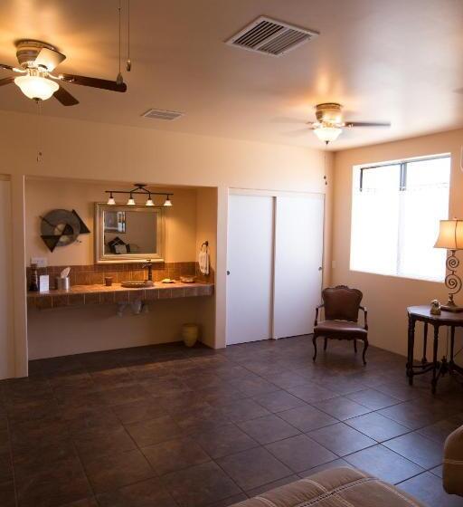 Turtle Back Mesa Bed & Breakfast