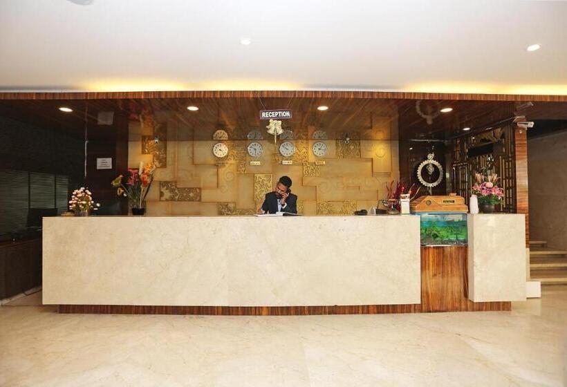 Hotelli Oyo 5561  Cambean