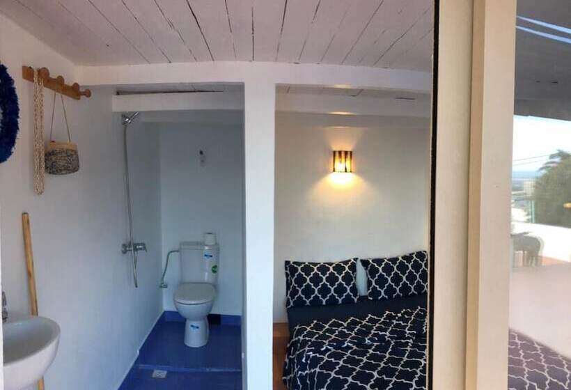 Общежитие Surf House Lodge