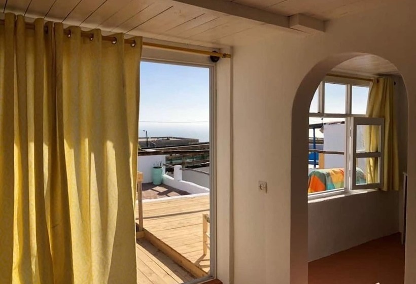 Общежитие Surf House Lodge