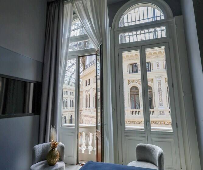تختخواب و صبحانه Maison San Carlo Luxury Suites