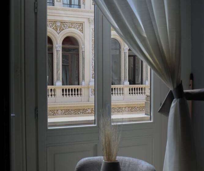 تختخواب و صبحانه Maison San Carlo Luxury Suites