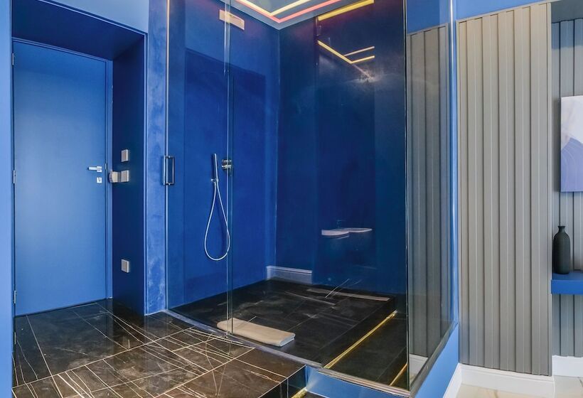 تختخواب و صبحانه Maison San Carlo Luxury Suites