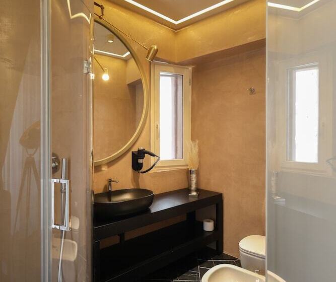 تختخواب و صبحانه Maison San Carlo Luxury Suites