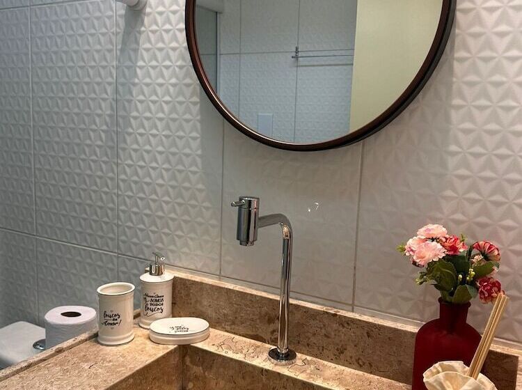 簡易ホテル Pousada Beija Flor