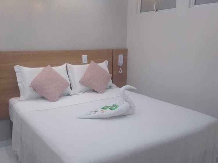 簡易ホテル Pousada Beija Flor