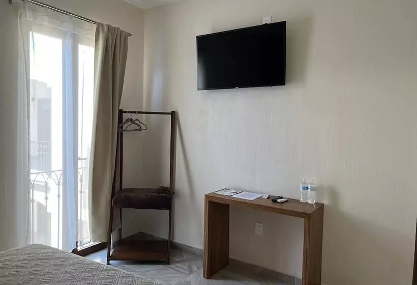 ホテル Casona 1530