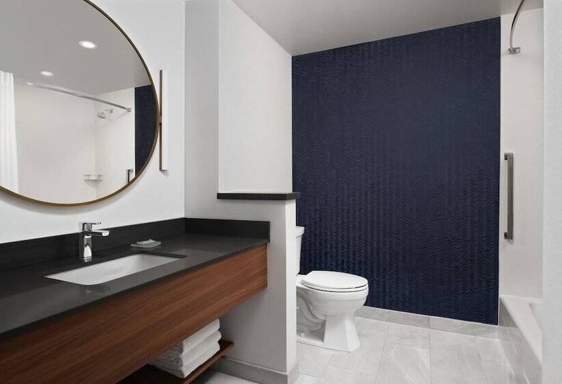 Отель Fairfield By Marriott Inn & Suites Chino