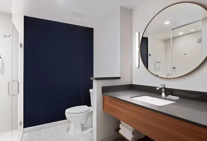 Hotelli Fairfield By Marriott Inn & Suites Chino