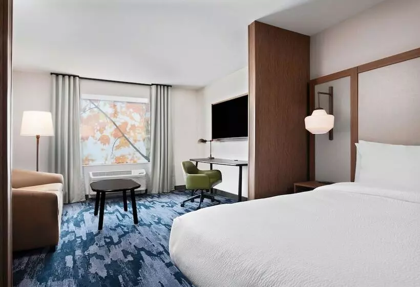 Hotelli Fairfield By Marriott Inn & Suites Chino