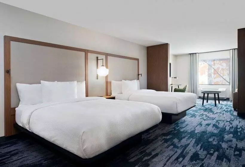 Hotelli Fairfield By Marriott Inn & Suites Chino