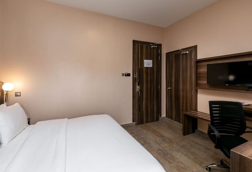 هتل Horizon Entebbe