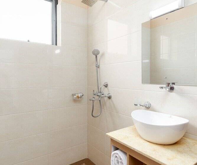 هتل Horizon Entebbe