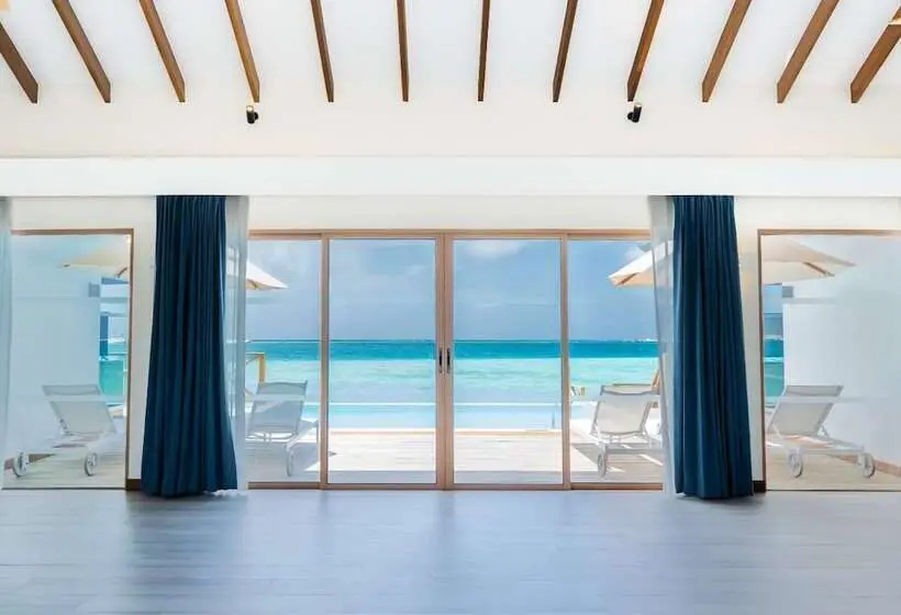 هتل Joy Island Maldives All Inclusive Resort