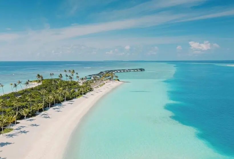 هتل Joy Island Maldives All Inclusive Resort