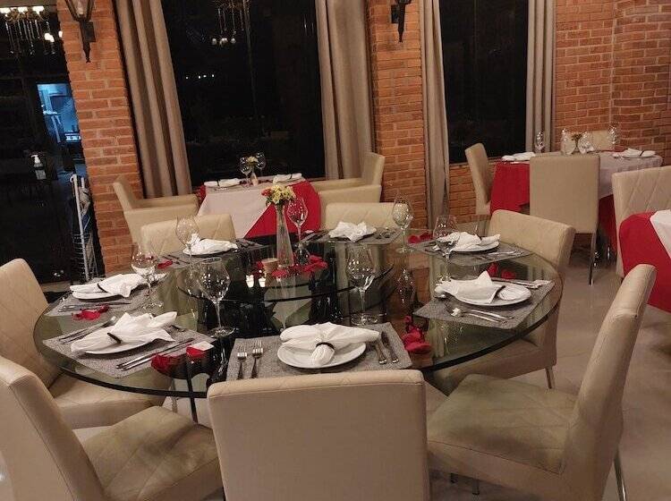 هتل Pobore Pousada Spa Gastronomia