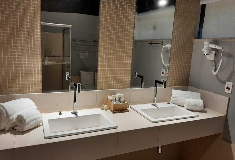 هتل Pobore Pousada Spa Gastronomia