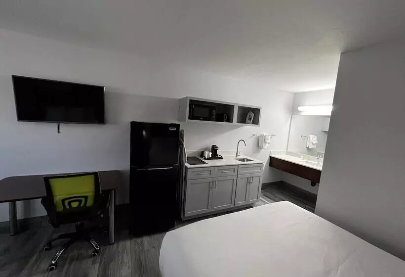 هتل Studio 6 Flagstaff, Az